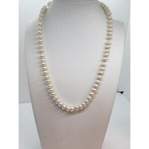 Vtg Freshwater Genuine Pearl Necklace White Single Strand Choker Hand Knotted
